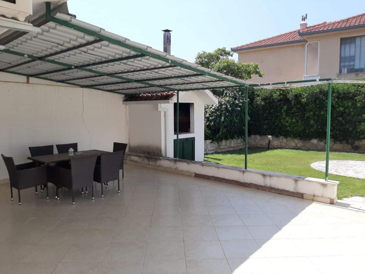 Pear - Apartment Makarska