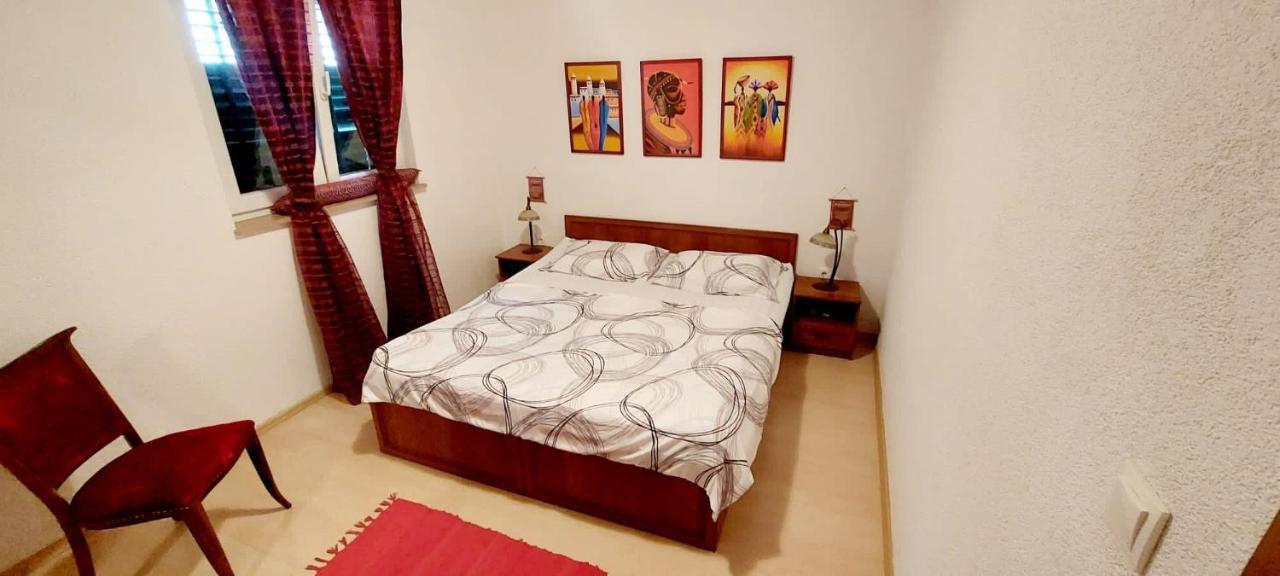 Pear - Apartmán Makarska